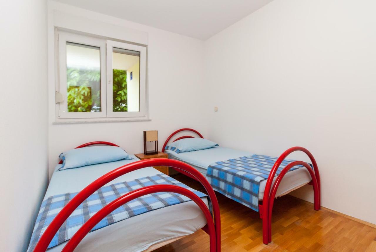 • Lungomare Beach Apartment Pula • Екстериор снимка