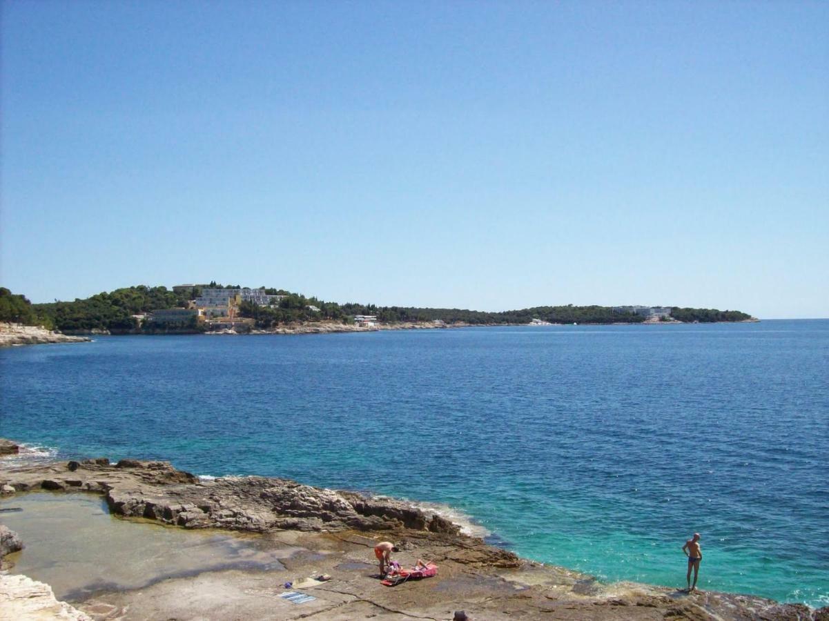 • Lungomare Beach Apartment Pula • Екстериор снимка